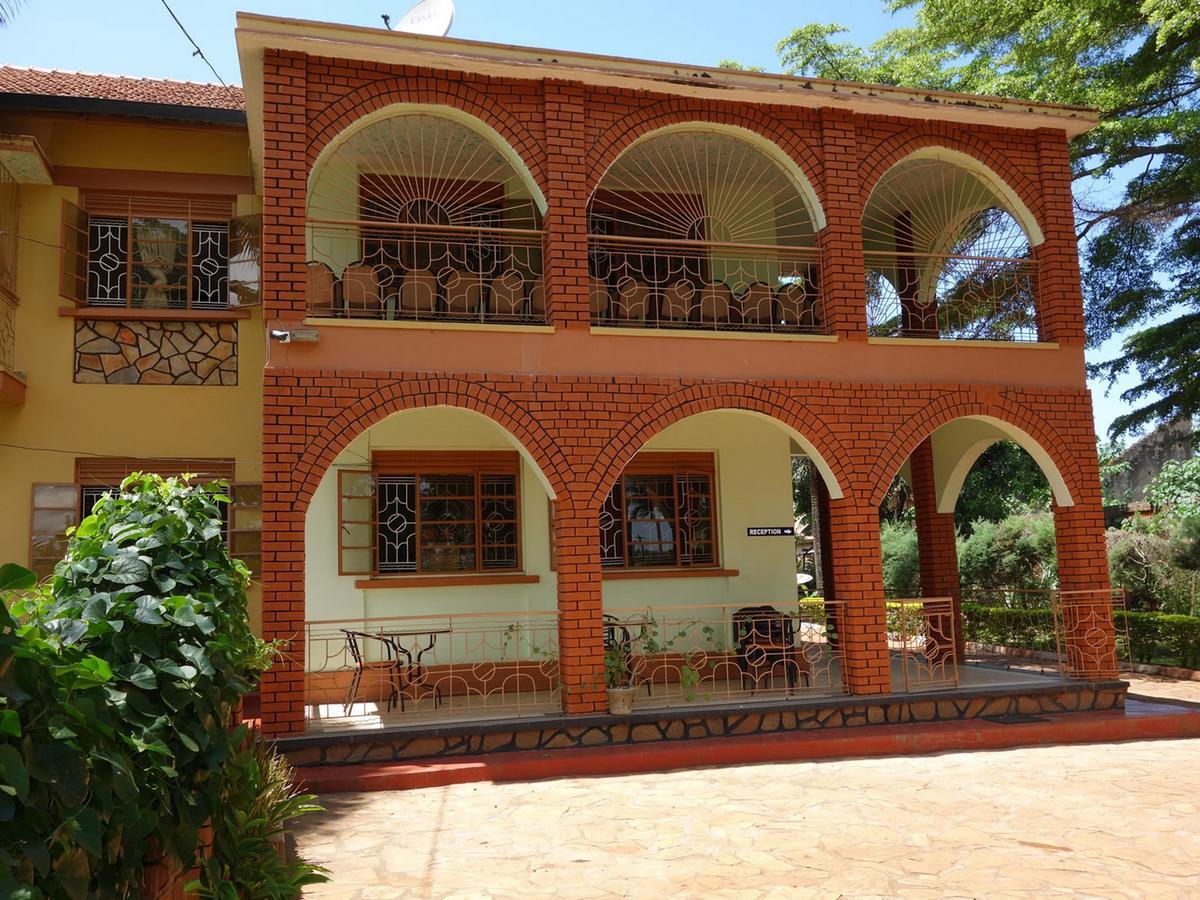 Bridgeway Guest House Jinja Exterior foto